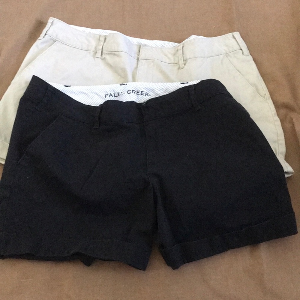 Falls Creek Women's Black and Tan Shorts